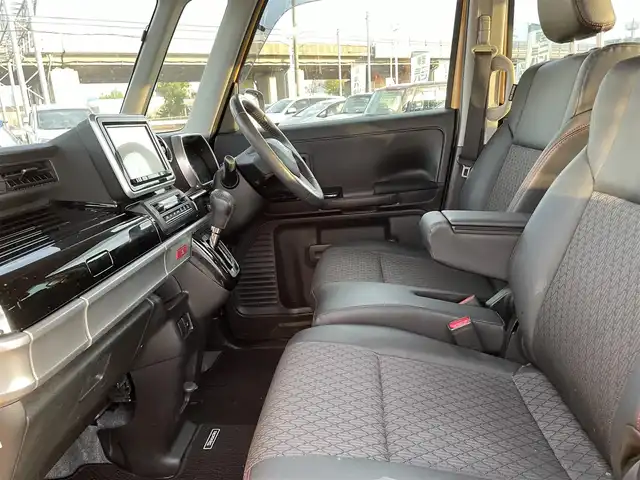スズキ スペーシア カスタム HYBRID XS 石川県 2018(平30)年 5.9万km アクティブイエロー/ブラック2トーンルーフ 純正8型ナビ/フルセグTV/バックカメラ/LEDヘッドライト/ドライブレコーダー/両側パワースライドドア/スマートキー/プッシュスタート/電動ミラー/ハーフレザーシート/ベンチシート/オートライト/コーナーセンサー/衝突軽減ブレーキ