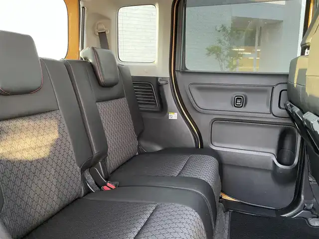 スズキ スペーシア カスタム HYBRID XS 石川県 2018(平30)年 5.9万km アクティブイエロー/ブラック2トーンルーフ 純正8型ナビ/フルセグTV/バックカメラ/LEDヘッドライト/ドライブレコーダー/両側パワースライドドア/スマートキー/プッシュスタート/電動ミラー/ハーフレザーシート/ベンチシート/オートライト/コーナーセンサー/衝突軽減ブレーキ
