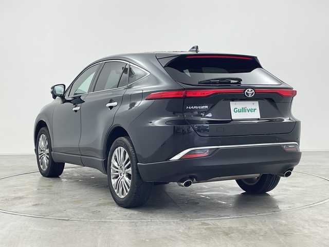 トヨタ ハリアー Z 群馬県 2023(令5)年 1.6万km プレシャスブラックパール ＪＢＬプレミアムサウンド　デジタルインナーミラー　純正１２．３型ナビ　衝突被害軽減ブレーキ　アダプティブクルーズコントロール　ＢＳＭ　電動リアゲート　純正ビルトインＥＴＣ２．０　オートハイビーム　禁煙