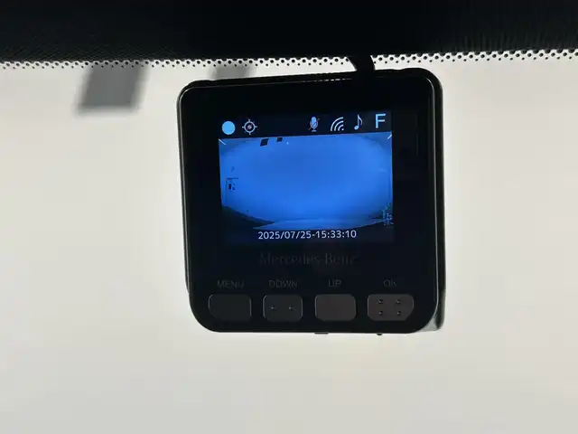 メルセデス・ベンツ Ｃ２００ アバンギャルド AMGライン 岡山県 2019(令1)年 1.8万km ポーラホワイト 純正ナビ/Rカメラ/ドラレコ/レーダーセーフティーパッケージ/Bluetooth/USB/フルセグTV/ESP/道路標識アシスト/アクティブブレーキアシスト/アテンションアシスト/レーンチェンジアシスト/ブラインドスポットアシスト/ETC/アンビエントライト/インテリジェントライトシステム/ロケイターライティング/イージーエントリー/ダイナミックセレクト