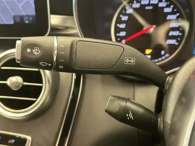 メルセデス・ベンツ Ｃ２００ アバンギャルド AMGライン 岡山県 2019(令1)年 1.8万km ポーラホワイト 純正ナビ/Rカメラ/ドラレコ/レーダーセーフティーパッケージ/Bluetooth/USB/フルセグTV/ESP/道路標識アシスト/アクティブブレーキアシスト/アテンションアシスト/レーンチェンジアシスト/ブラインドスポットアシスト/ETC/アンビエントライト/インテリジェントライトシステム/ロケイターライティング/イージーエントリー/ダイナミックセレクト