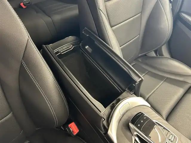 メルセデス・ベンツ Ｃ２００ アバンギャルド AMGライン 岡山県 2019(令1)年 1.8万km ポーラホワイト 純正ナビ/Rカメラ/ドラレコ/レーダーセーフティーパッケージ/Bluetooth/USB/フルセグTV/ESP/道路標識アシスト/アクティブブレーキアシスト/アテンションアシスト/レーンチェンジアシスト/ブラインドスポットアシスト/ETC/アンビエントライト/インテリジェントライトシステム/ロケイターライティング/イージーエントリー/ダイナミックセレクト