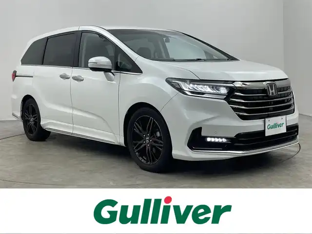 ホンダ オデッセイ アブソルート EX 埼玉県 2020(令2)年 3.1万km プラチナホワイトパール 純正１０インチナビ　マルチビューカメラ　ＢＳＭ　黒レザーシート　ビルトインＥＴＣ２．０　前後ドライブレコーダー　ホンダセンシング　アダクティブクルーズコントロール　シートヒーター　オートライト　ＬＥＤ
