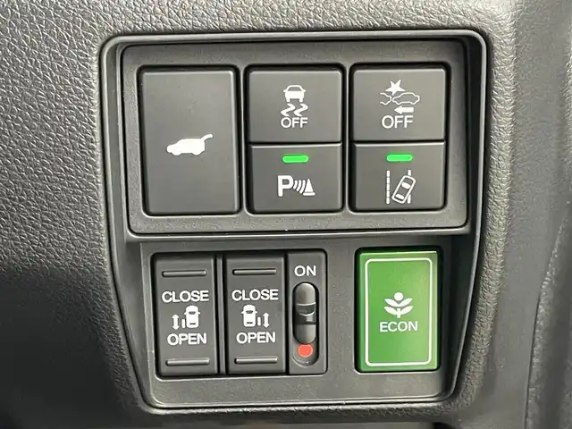 ホンダ オデッセイ アブソルート EX 埼玉県 2020(令2)年 3.1万km プラチナホワイトパール 純正１０インチナビ　マルチビューカメラ　ＢＳＭ　黒レザーシート　ビルトインＥＴＣ２．０　前後ドライブレコーダー　ホンダセンシング　アダクティブクルーズコントロール　シートヒーター　オートライト　ＬＥＤ