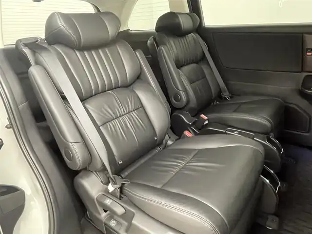 ホンダ オデッセイ アブソルート EX 埼玉県 2020(令2)年 3.1万km プラチナホワイトパール 純正１０インチナビ　マルチビューカメラ　ＢＳＭ　黒レザーシート　ビルトインＥＴＣ２．０　前後ドライブレコーダー　ホンダセンシング　アダクティブクルーズコントロール　シートヒーター　オートライト　ＬＥＤ