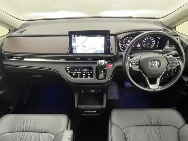 ホンダ オデッセイ アブソルート EX 埼玉県 2020(令2)年 3.1万km プラチナホワイトパール 純正１０インチナビ　マルチビューカメラ　ＢＳＭ　黒レザーシート　ビルトインＥＴＣ２．０　前後ドライブレコーダー　ホンダセンシング　アダクティブクルーズコントロール　シートヒーター　オートライト　ＬＥＤ