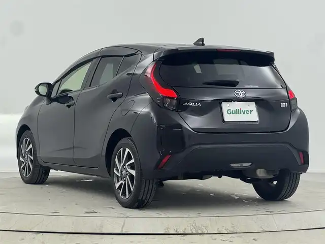 トヨタ アクア Z 熊本県 2021(令3)年 4.4万km ブラックマイカ ディスプレイオーディオ/Bluetooth/オートライト/LEDヘッドライト/バックカメラ/レーダークルーズコントロール/革巻きステアリング/AC100V/nanoeX/電動格納ミラー/プッシュスタート/スマートキー/純正フロアマット/純正ドアバイザー/前後クリアランスソナー/オートマチックハイビーム/衝突被害軽減システム