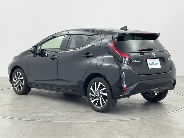 トヨタ アクア Z 群馬県 2021(令3)年 4.4万km ブラックマイカ ディスプレイオーディオ/Bluetooth/オートライト/LEDヘッドライト/バックカメラ/レーダークルーズコントロール/革巻きステアリング/AC100V/nanoeX/電動格納ミラー/プッシュスタート/スマートキー/純正フロアマット/純正ドアバイザー/前後クリアランスソナー/オートマチックハイビーム/衝突被害軽減システム