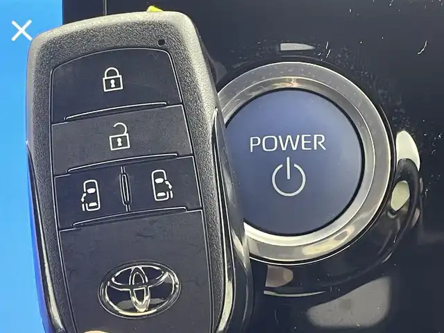 トヨタ ノア ハイブリッド S－G 茨城県 2023(令5)年 4.3万km メタルストリームM 純正ナビ/・バックカメラ/・フルセグテレビ/・Bluetooth接続/・USB入力端子/ETC/ドライブレコーダー/両側パワースライドドア/コーナーセンサー/ABS/レーンアシストキープ/横滑り防止装置/盗難防止装置/LEDヘッドライト/・オートライト/・オートマティックハイビーム