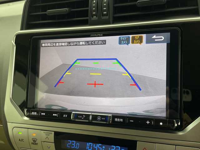 トヨタ ランドクルーザー プラド TX 鹿児島県 2019(令1)年 3.2万km ホワイトパールクリスタルシャイン ALPINE９型ナビ/（FM・AM/CD・DVD/BT/TV）/ALPINEスピーカー/バックカメラ/パーキングセンサー/社外フロアマット/リフトアップ/ETC/LDA/PCS/ACC/LEDヘッドライト/社外AW/フルセグTV/ホワイトレタータイヤ