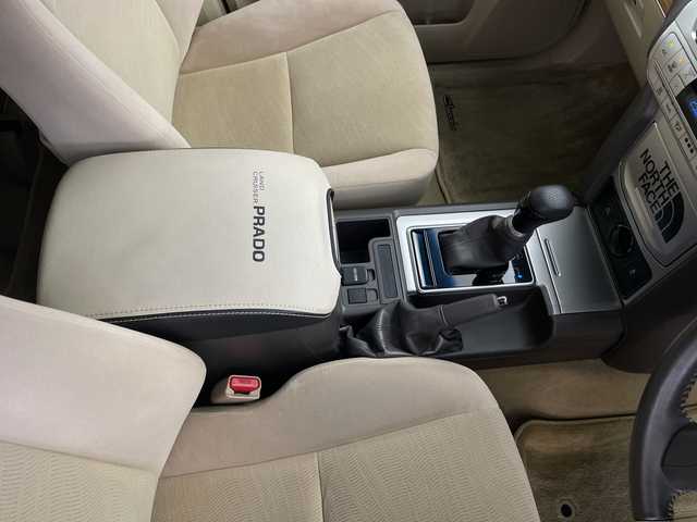 トヨタ ランドクルーザー プラド TX 鹿児島県 2019(令1)年 3.2万km ホワイトパールクリスタルシャイン ALPINE９型ナビ/（FM・AM/CD・DVD/BT/TV）/ALPINEスピーカー/バックカメラ/パーキングセンサー/社外フロアマット/リフトアップ/ETC/LDA/PCS/ACC/LEDヘッドライト/社外AW/フルセグTV/ホワイトレタータイヤ