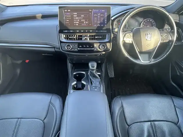 トヨタ クラウン ハイブリッド RS 岡山県 2021(令3)年 10.3万km ブラック 登録時走行距離：　102796km/禁煙車/後期モデル/純正12.3インチナビ/　(CD/DVD/フルセグTV/Bluetooth)/バックカメラ/クルーズコントロール(追従走行あり)/BSM/トヨタセーフティセンス/（PCS/LTA/RCTA/PKSB/RSA/クリアランスソナー）/ドライブレコーダー/ビルトインETC2.0/Clazzioレザー調シートカバー/ハーフレザーシート/シートヒーター/エアシート/パワーシート/ステアリングヒーター/革巻きステアリング/ステアリングスイッチ/純正LEDヘッドライト/フォグライト/オートライト/プッシュスタート/スマートキー/スペアキー×1/MTモード付きAT/アイドリングストップ/純正アルミホイール 18インチ/ウインカーミラー/電動格納ミラー/オートリトラミラー/純正フロアマット/横滑防止装置/盗難防止装置/取扱説明書/ナビ取扱説明書/新車時整備手帳（保証書）