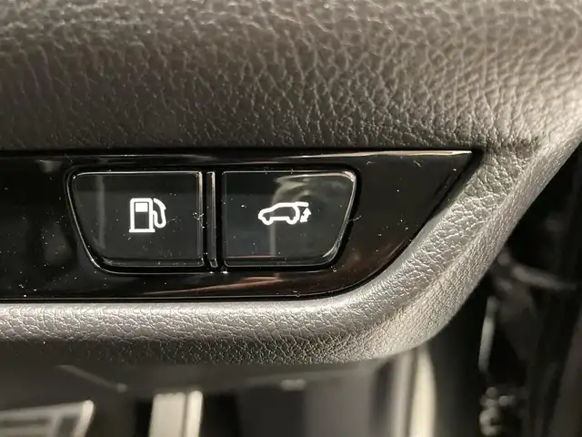 レクサス ＮＸ 350h Fスポーツ 熊本県 2023(令5)年 3万km グラファイトブラックガラスフレーク ・スマートキー/・プッシュスタート/・パノラマサンルーフ/・プリクラッシュセーフティ/・道路標識アシスト/・前後クロストラフィックアラート/・レーンデパーチャーアラート/・レーンチェンジアシスト/・ブラインドスポットモニター/・安心降車アシスト/・プロアクティブドライビングアシスト/・リアカメラディテクション/・オートマチックハイビーム/・クルーズコントロール(追従式)/・黒革シート/・前席パワーシート/・前席エアシート/・前席シートヒーター/・ハンドルヒーター/・純正メモリナビ/　【Bluetooth・USB】/・フルセグTV/・全方位カメラ/・ETC2.0/・ヘッドアップディスプレイ/・ワイヤレス充電/・パワーバックドア/・LEDヘッドランプ/・LEDフォグランプ/・純正マット