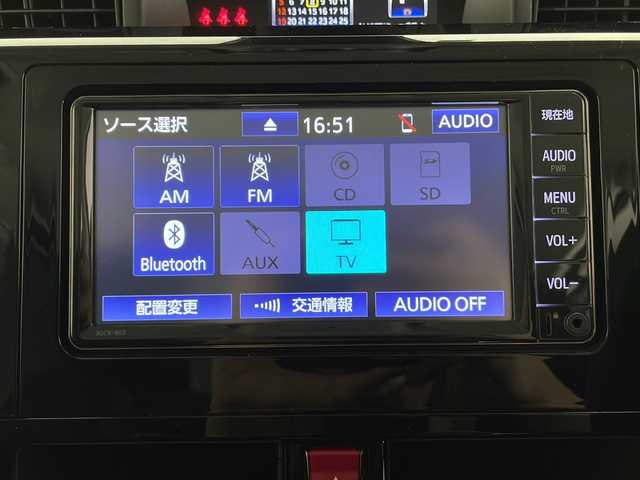 トヨタ ルーミー カスタムG 長野県 2022(令4)年 1.3万km ブラックマイカメタリック 4WD/純正SDナビ/Bluetooth／CD／フルセグTV/バックカメラ/両側パワスラ/衝突被害軽減システム/横滑り防止装置/レーンキープアシスト/純正14インチAW/純正フロアマット/冬タイヤのみ4本積込/2列目サンシェード/オートハイビーム/前後コーナーセンサー/ステアリングスイッチ/LEDヘッドライト/LEDフォグライト/スマートキー/スペアキー1本