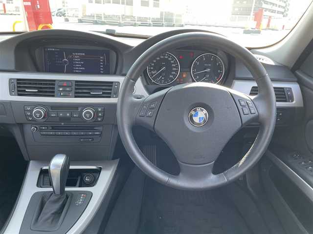 ＢＭＷ ３２０ｉ