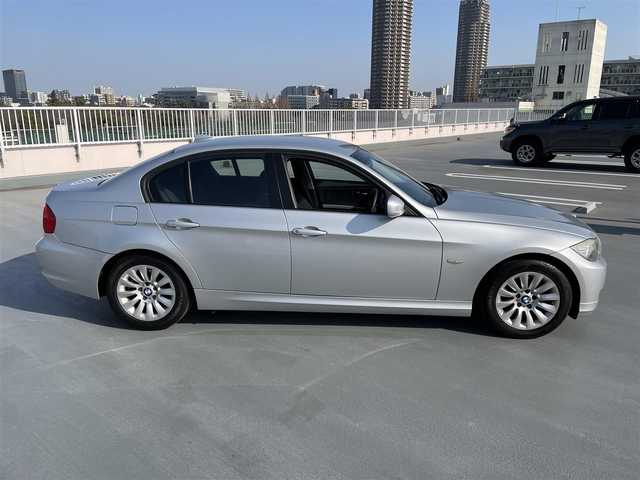 ＢＭＷ ３２０ｉ