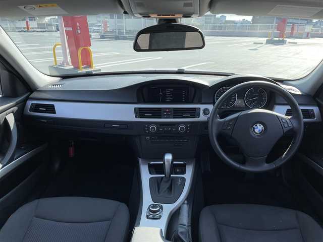 ＢＭＷ ３２０ｉ