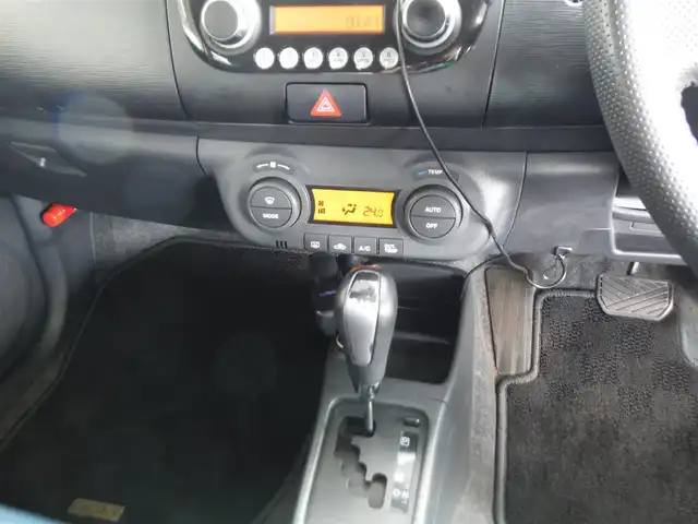 スズキ セルボ TX 東京都 2006(平18)年 5.3万km シルバー TXターボ/電動格納ミラー/スマートキー/純正MD/ポータブルナビ/　ドライブレコーダー/社外14インチAWスタッドレス付車内