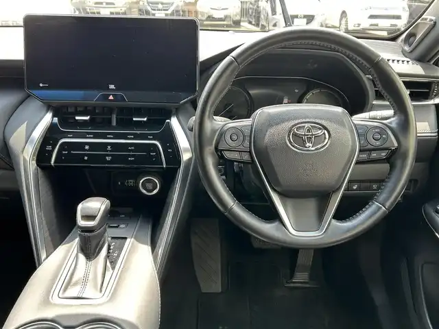 トヨタ ハリアー Z レザーパッケージ 神奈川県 2021(令3)年 6.2万km ホワイトパールクリスタルシャイン 純正メモリナビ/フルセグ/BT/USB/JBLサウンド/パノラミックビューモニター/デジタルインナーミラー/レーダークルーズコントロール/プリクラッシュセーフティ/クリアランスソナー/ブラインドスポットモニター/リヤクロストラフィックアラート/レーントレーシングアシスト/レザーシート/パワーシート/シートヒーター/エアシート/純正19インチアルミ/パワーバックドア/前後ドラレコ/ETC2.0/プッシュスタート/スマートキー×2/取説保証書