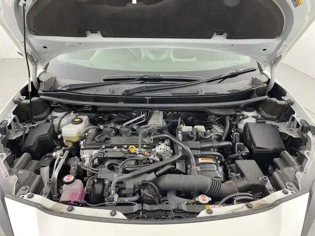 トヨタ ヤリスクロス ハイブリッド Z 愛知県 2021(令3)年 3.6万km ホワイトパールクリスタルシャイン 禁煙車/純正8インチディスプレーオーディオ/（AM/FM/Bluetooth/USB)/全方位カメラ/トヨタセーフティセンス/・レーダークルーズコントロール/・プリクラッシュセーフティ/・オートマチックハイビーム/・ブラインドスポットモニター/・クリアランスソナー/・レーントレーシングアシスト/・レーンディパーチャーアラート/ヘッドアップディスプレイ/ETC2.0/ドライブレコーダー/シートヒーター/ハーフレザーシート/ステアリングヒーター/パワーバックドア/LEDヘッドライト/フロントフォグランプ/スマートキー/スペアキー有/プッシュスタート/純正18インチアルミホイール/横滑り防止装置/純正フロアマット/電子パーキングブレーキ/オートホールド