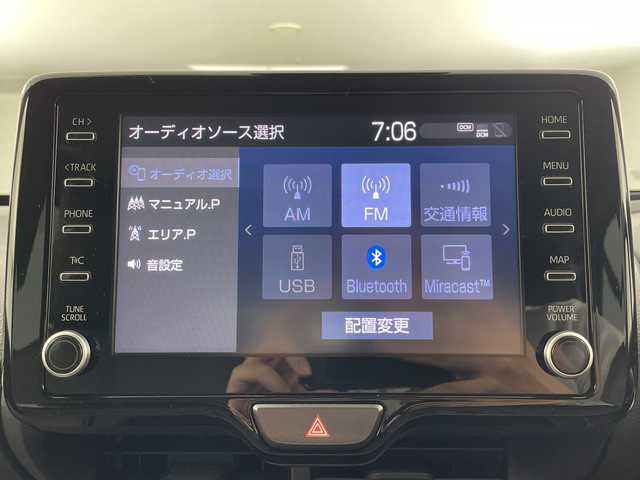 トヨタ ヤリスクロス ハイブリッド Z 愛知県 2021(令3)年 3.6万km ホワイトパールクリスタルシャイン 禁煙車/純正8インチディスプレーオーディオ/（AM/FM/Bluetooth/USB)/全方位カメラ/トヨタセーフティセンス/・レーダークルーズコントロール/・プリクラッシュセーフティ/・オートマチックハイビーム/・ブラインドスポットモニター/・クリアランスソナー/・レーントレーシングアシスト/・レーンディパーチャーアラート/ヘッドアップディスプレイ/ETC2.0/ドライブレコーダー/シートヒーター/ハーフレザーシート/ステアリングヒーター/パワーバックドア/LEDヘッドライト/フロントフォグランプ/スマートキー/スペアキー有/プッシュスタート/純正18インチアルミホイール/横滑り防止装置/純正フロアマット/電子パーキングブレーキ/オートホールド