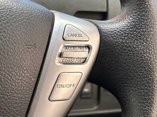 日産 セレナ ハイウェイスター Sエディション 埼玉県 2016(平28)年 3.3万km ブリリアントホワイトパール エマージェンシーブレーキ/フリップダウンモニター/純正ナビ8インチナビ/　　CD/DVD/フルセグ/USB/バックカメラ/両側パワースライドドア/純正15インチアルミホイール/プッシュスタート/アイドリングストップ/ビルトインETC