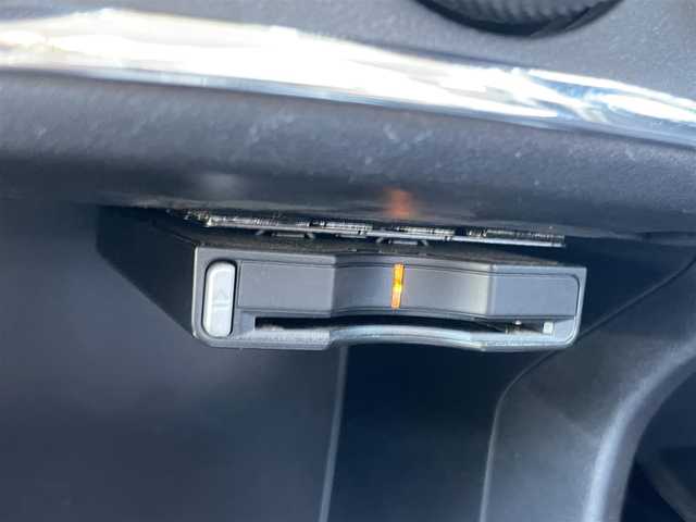 三菱 アウトランダー 24G ROADEST 新潟県 2011(平23)年 9.7万km アメジストブラック ４ｗｄ/バックカメラ/ウィンカーミラー/ドアバイザー/ETC/純正フロアマット