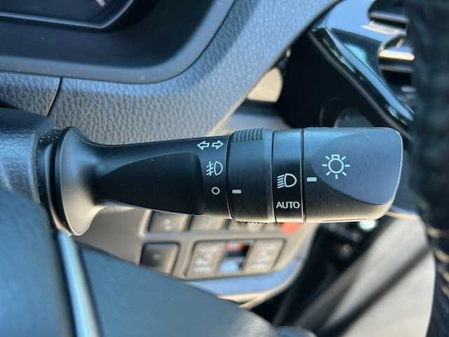 トヨタ ヴォクシー ZS 煌Ⅲ 福岡県 2021(令3)年 5.6万km ブラック フリップダウンモニター/モデリスタエアロ/純正10型ナビ/バックカメラ/フルセグ/トヨタセーフティセンス/両側パワースライドドア/前後ドライブレコーダーT‘Z/ビルトインETC/ハーフレザーシート/RAYS VERSUSアルミホイール/LEDヘッドライト/プッシュスタート/スマートキー×2