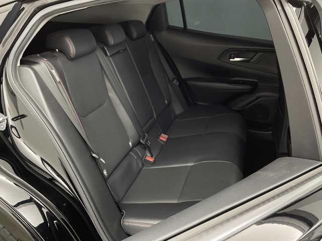 トヨタ プリウス Z 兵庫県 2023(令5)年 3.5万km アティチュードブラックマイカ ・純正ナビ/Bluetooth/TV/USB/Miracast/・全方位カメラ/・Toyota Safety Sense/・プリクラッシュセーフティ/・緊急時操舵支援（アクティブ操舵機能付）/・フロントクロストラフィックアラート［FCTA］/・レーンチェンジアシスト［LCA］/・レーントレーシングアシスト［LTA］/・レーンディパーチャーアラート［LDA］ /・レーダークルーズコントロール/・オートマチックハイビーム［AHB］ /・ロードサインアシスト［RSA］ /・ドライバー異常時対応システム /・プロアクティブドライビングアシスト［PDA］ /・発進遅れ告知機能［TMN］ /・ブラインドスポットモニター［BSM］ /・パーキングサポートブレーキ（前後方静止物）（後方接近車両）/・寒冷地仕様車/・クリアランスソナー/・オートマチックハイビーム/・デジタルインナーミラー/・パワートランク/・ステアリングヒーター/・革シート/・前席シートヒーター/・前席エアシート/・ナノイーX/・AC100V充電/・フロントワイパーデアイサー/・純正19インチアルミホイール/・LEDオートライト/・リアフォグ/・モデリスタエアロ/・ビルトインETC