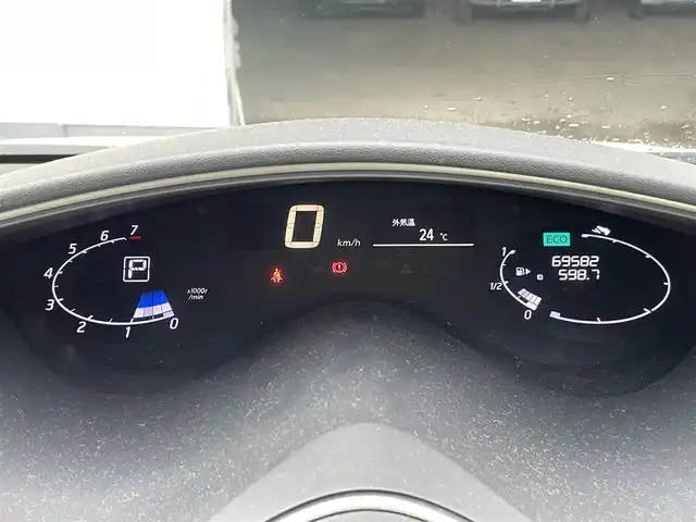 日産 セレナ HWS S HV Vセレ +Sefty 神奈川県 2015(平27)年 7万km ブリリアントホワイトパール 純正メモリナビ/フルセグ/Bluetooth/USB/DVD/CD/バックカメラ/ETC/クルーズコントロール/両側パワースライドドア/純正フロアマット/オートライト/横滑り防止装置/衝突軽減システム/保証書/取扱説明書/スペアキー×１