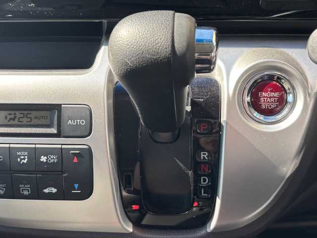 ホンダ Ｎ ＷＧＮ カスタム G L SSクールPKG 宮城県 2015(平27)年 2.6万km プレミアムベルベットパープル・パール 登録時走行距離 25301km/SDナビ/ワンセグTV/CD/DVD/Bluetooth/クルーズコントロール/ベンチシート/横滑り防止装置/ステアリングリモコン/オートライト/プッシュスタート/スマートキー/純正フロアマット/電動格納ミラー/LEDライト/純正アルミ