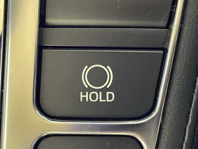 トヨタ ヴェルファイア V 神奈川県 2015(平27)年 7.3万km ホワイトパールクリスタルシャイン モデリスタエアロ【フロント/サイド/リア】/社外10型SDナビゲーション【EX10】/社外フリップダウンモニター/フルセグ　CD DVD　Bluetooth　SD　USB　HDMI/両側電動スライドドア【サンシェード】/パワーバックドア/クルーズコントロール/前後ソナー/木目調/革巻きコンビステアリング/ステアリングスイッチ/合皮/ファブリックコンビシート/前席パワーシート/運転席ポジションメモリー/助手席/2列目オットマン/ビルトインETC/社外前方ドライブレコーダー/電動パーキングブレーキ/オートブレーキホールド/プッシュスタート/スマートキー/LEDヘッド/フォグランプ/オートライト/電格ウインカーミラー