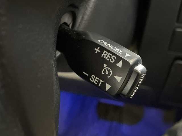 トヨタ ヴェルファイア V 神奈川県 2015(平27)年 7.3万km ホワイトパールクリスタルシャイン モデリスタエアロ【フロント/サイド/リア】/社外10型SDナビゲーション【EX10】/社外フリップダウンモニター/フルセグ　CD DVD　Bluetooth　SD　USB　HDMI/両側電動スライドドア【サンシェード】/パワーバックドア/クルーズコントロール/前後ソナー/木目調/革巻きコンビステアリング/ステアリングスイッチ/合皮/ファブリックコンビシート/前席パワーシート/運転席ポジションメモリー/助手席/2列目オットマン/ビルトインETC/社外前方ドライブレコーダー/電動パーキングブレーキ/オートブレーキホールド/プッシュスタート/スマートキー/LEDヘッド/フォグランプ/オートライト/電格ウインカーミラー