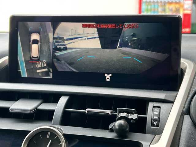 レクサス ＮＸ 300 バージョンL 広島県 2019(令1)年 4.6万km ソニッククォーツ 禁煙/純正SDナビ/Bluetooth/CD/DVD/USB/Miracast/フルセグTV/全方位カメラ/レクサスセーフティ/・プリクラッシュセーフティ/・レーンディパーチャーアラート/・レーントレーシングアシスト/・オートマチックハイビーム/・先行車発進告知/BSM/クリアランスソナー/本革シート/パワーシート/シートヒーター(全席)/シートベンチレーション/シートメモリー/LEDヘッドライト/オートライト/ステアリングヒーター/ステアリングスイッチ/パドルシフト/ETC2.0/スマートキー/プッシュスタート/電動リアゲート/純正フロアマット/純正18インチアルミホイール