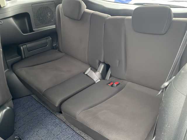 ホンダ フリード G ジャストセレクション 東京都 2010(平22)年 11.7万km プレミアムブラキッシュパール 純正ナビ/純正フロアマット/ドライブレコーダー/片側パワースライドドア（左側）/パワーウィンドウ/電動格納ミラー/ステアリングスイッチ/メーター照度調整スイッチ/シガーソケット/RCA入力端子/ビルトインETC/オートエアコン/三列シート/ウォークスルー