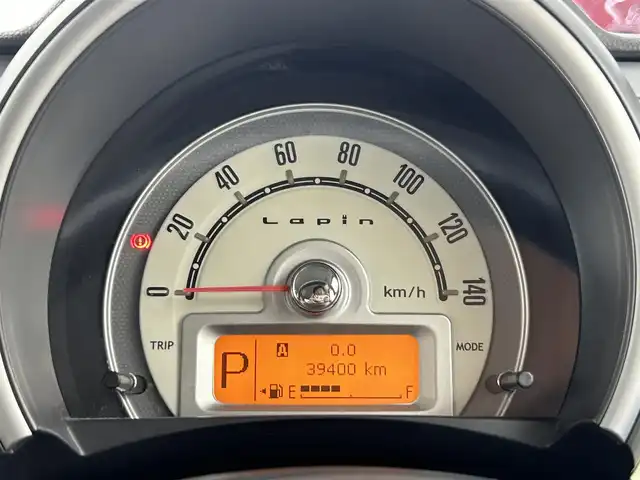 スズキ ラパン X 埼玉県 2010(平22)年 4万km ミルクティーベージュメタリック 純正オーディオ/AM FM CD/電動格納ミラー/純正フロアマット/純正アルミホイール/スマートキー×2/リアワイパー