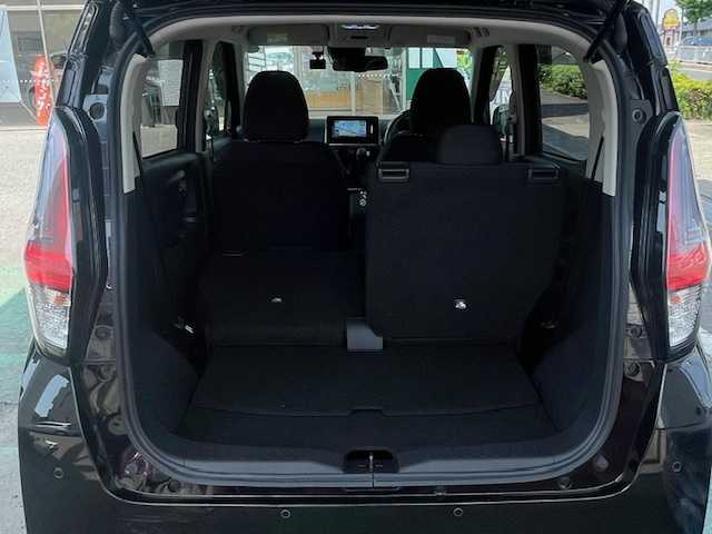 日産 デイズ HWS X プロパイロットED 愛知県 2020(令2)年 1.1万km ブラック /禁煙車//社外メモリーナビ(CN-RE06WD)・フルセグTV/SD・CD・DVD・Bluetooth・AM・FM//ETC/ドラレコ//インテリジェントアラウンドビューモニター//ディスプレイ付自動防眩ルームミラー//前席ベンチシート//オートブレーキホールド//トリコットシート//アドバンスドドライブアシストディスプレイ//LEDヘッドライト・オートライト//ハイビームアシスト//電動パーキングブレーキ//アイドリングストップ//インテリジェントエマージェンシーブレーキ//スマートシンプルハイブリッド//ヒルスタートアシスト//VDC(横滑り防止)//フロント＆バックソナー//プロパイロット//インテリジェントLI(車線逸脱防止支援システム)//インテリジェントFCW(前方衝突予測警報)//インテリジェントDA(ふらつき警報)//車線逸脱警報//踏み間違い衝突防止アシスト//先行車発進お知らせ//標識検知機能//歩行者傷害軽減ボディ//クリーンフィルター//電動格納ミラーウインカー//フロントフォグランプ//USB電源ソケット//イモビライザー//プッシュスタート//革巻ステアリング・ステアリングスイッチ//ISOFIX//スペアキー1本//取扱説明書・ナビ説明書//保証書
