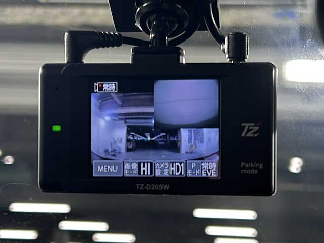 トヨタ アクア S スタイルブラック 福岡県 2019(平31)年 2.2万km ホワイトパールクリスタルシャイン ・純正ナビ/・ワンセグTV/・Bluetooth/・前後ドラレコ/・CD/・横滑り防止/・衝突軽減/・盗難防止/・純正マット/・ETC/・スマートキー/・プッシュスタート/・コーナーセンサー