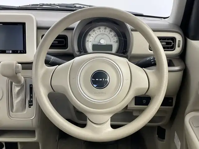 スズキ ラパン G 新潟県 2015(平27)年 4.3万km コフレピンクパールメタリック 社外メモリナビ（AVIC-RZ22）/(CD/SD/Bluetooth/TV)/レーダーブレーキ /純正フロアマット/プッシュスタート/スマートキー/スペアキー