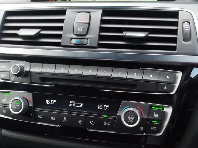 ＢＭＷ ３２０ｄ Mスポーツ 埼玉県 2019(平31)年 4.3万km アルピンホワイトⅢ アダプティブクルーズコントロール/インテリジェントセーフティ/パークディスタンスコントロール/ブラインドスポットモニター/バックカメラ/iDriveナビ/ドラレコ/ETC/GPSレーダー探知機/シートヒーター/シートポジションメモリー機能/カーボンリアスポイラー