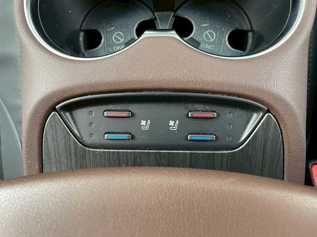 トヨタ ハリアー ハイブリッド Z レザーパッケージ 岩手県 2020(令2)年 6万km ホワイトパールクリスタルシャイン JBLナビ/フルセグTV/BT/USB/AUX/JBLサウンド/テレビキャンセラー/純正インテリアイルミネーション/デジタルインナーミラー/純正ドライブレコーダー/調光サンルーフ/純正フロアマット/ドアバイザー/ETC2.0/トノカバー/ヘッドアップディスプレイ/前席シートヒーター、クーラー/アダクティブクルーズコントロール/ブラインドスポットモニター/RTCA/ステアリングヒーター/プリクラッシュセーフティー
