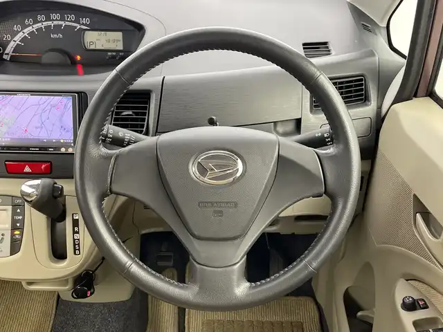 ダイハツ ムーヴ X 鹿児島県 2012(平24)年 4.9万km シルキーマルーンクリスタルメタリック 社外ナビ/・AM/FM/CD/DVD/SD/Bluetooth/フルセグTV/ドライブレコーダー/ワンオーナー/純正アルミホイール/プッシュスタート/スマートキー/ETC/エコモード/ヘッドライトレベライザー/電動格納ミラー/パワーウィンドウ/ドアバイザー