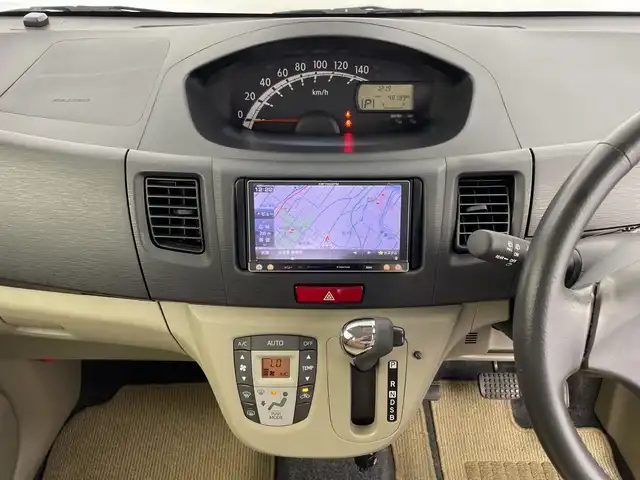 ダイハツ ムーヴ X 鹿児島県 2012(平24)年 4.9万km シルキーマルーンクリスタルメタリック 社外ナビ/・AM/FM/CD/DVD/SD/Bluetooth/フルセグTV/ドライブレコーダー/ワンオーナー/純正アルミホイール/プッシュスタート/スマートキー/ETC/エコモード/ヘッドライトレベライザー/電動格納ミラー/パワーウィンドウ/ドアバイザー