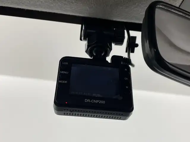 ダイハツ ムーヴ X 鹿児島県 2012(平24)年 4.9万km シルキーマルーンクリスタルメタリック 社外ナビ/・AM/FM/CD/DVD/SD/Bluetooth/フルセグTV/ドライブレコーダー/ワンオーナー/純正アルミホイール/プッシュスタート/スマートキー/ETC/エコモード/ヘッドライトレベライザー/電動格納ミラー/パワーウィンドウ/ドアバイザー