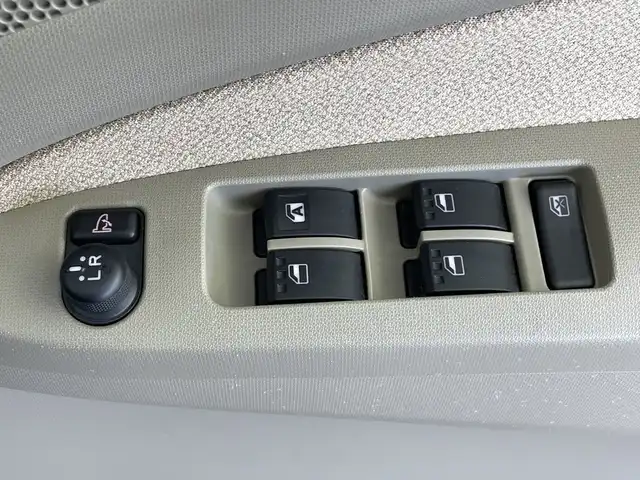 ダイハツ ムーヴ X 鹿児島県 2012(平24)年 4.9万km シルキーマルーンクリスタルメタリック 社外ナビ/・AM/FM/CD/DVD/SD/Bluetooth/フルセグTV/ドライブレコーダー/ワンオーナー/純正アルミホイール/プッシュスタート/スマートキー/ETC/エコモード/ヘッドライトレベライザー/電動格納ミラー/パワーウィンドウ/ドアバイザー