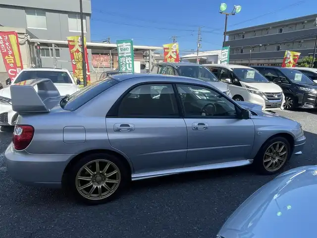 スバル インプレッサ ＷＲＸ STi 大阪府 2004(平16)年 16.2万km プレミアムシルバーメタリック 純正ナビ-ワンセグTV/CD/momoステアリング/HIDヘッドライト/ETC/6速ミッション
