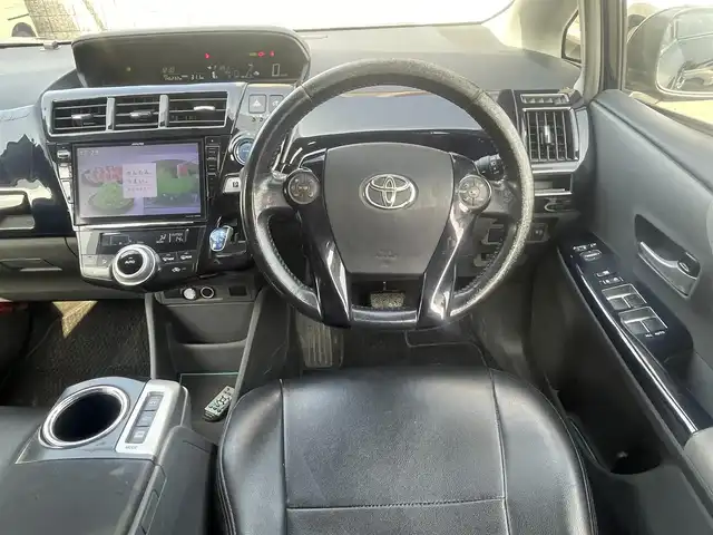 トヨタ プリウス α S 島根県 2012(平24)年 14.7万km ブラック アルパイン製９型メモリナビ　/フルセグＴＶ　/ＤＶＤ再生　/Ｂｌｕｅｔｏｏｔｈ接続　/フリップダウンモニター/ＥＴＣ　/バックカメラ　　/アイドリングストップ　/スマートキー　/プッシュスタート