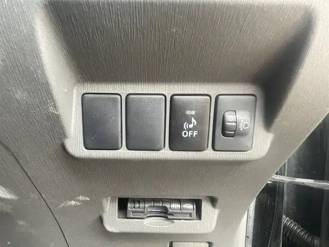 トヨタ プリウス α S 島根県 2012(平24)年 14.7万km ブラック アルパイン製９型メモリナビ　/フルセグＴＶ　/ＤＶＤ再生　/Ｂｌｕｅｔｏｏｔｈ接続　/フリップダウンモニター/ＥＴＣ　/バックカメラ　　/アイドリングストップ　/スマートキー　/プッシュスタート