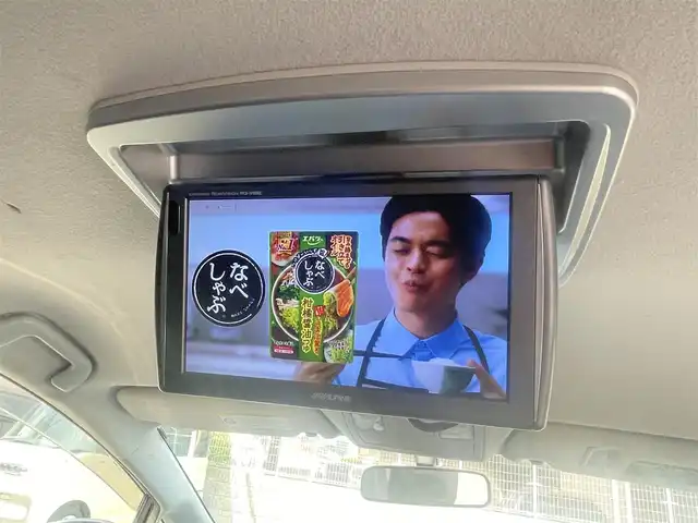 トヨタ プリウス α S 島根県 2012(平24)年 14.7万km ブラック アルパイン製９型メモリナビ　/フルセグＴＶ　/ＤＶＤ再生　/Ｂｌｕｅｔｏｏｔｈ接続　/フリップダウンモニター/ＥＴＣ　/バックカメラ　　/アイドリングストップ　/スマートキー　/プッシュスタート