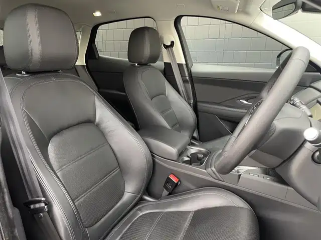 ジャガー Ｅペース R ダイナミックS 250PS 三重県 2019(令1)年 4.9万km 黒 黒革　/ＡＣＣ　/ＭＥＲＩＤＩＡ　/純正１９ＡＷ　/ＬＥＤライト　/パワーシート　/パワーテールゲート　/全方位カメラ　/カープレイ　/Ｂｌｕｅｔｏｏｔｈ　/シートヒーター　/ＥＴＣ２．０　/フルセグTV　/１オーナー　/保証書